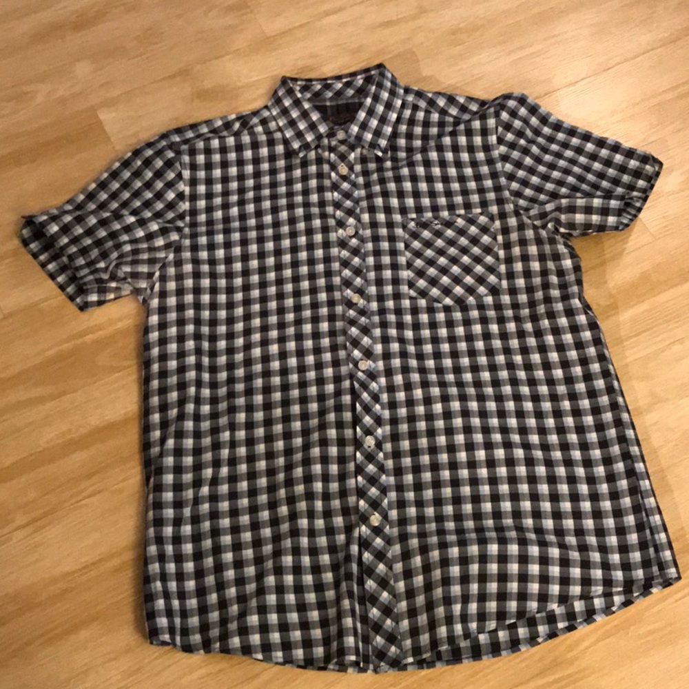 Men’s Ben Sherman SS button down L